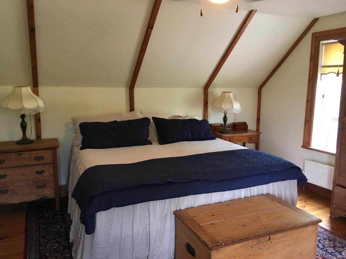 Sawyer'S Creek Bed And Breakfast Algonquin Highlands Zewnętrze zdjęcie
