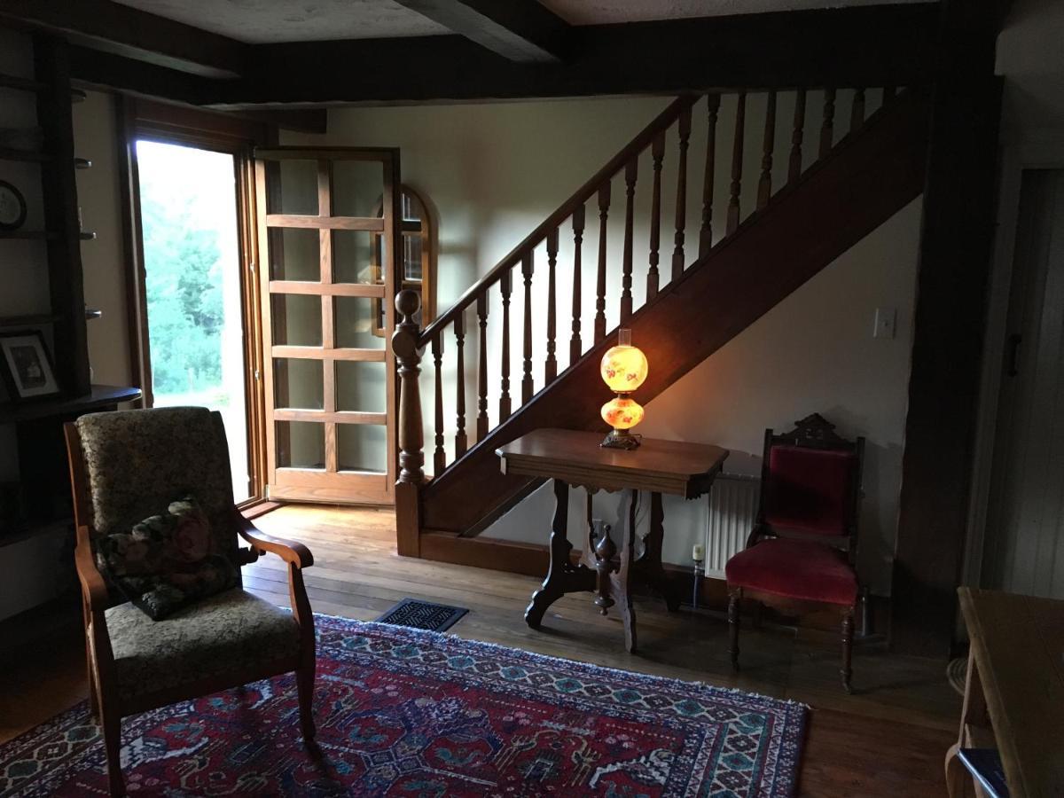 Sawyer'S Creek Bed And Breakfast Algonquin Highlands Zewnętrze zdjęcie