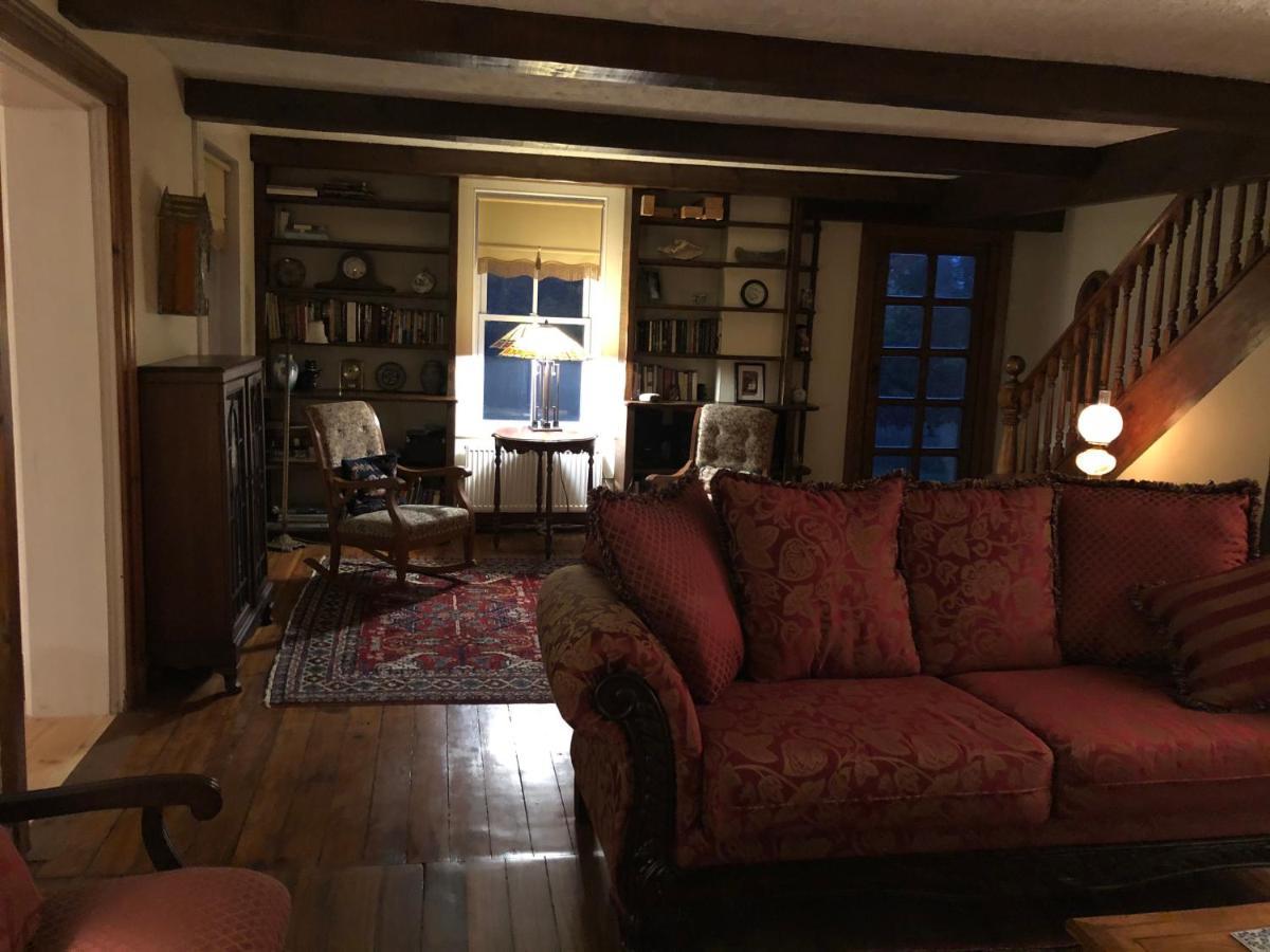 Sawyer'S Creek Bed And Breakfast Algonquin Highlands Zewnętrze zdjęcie